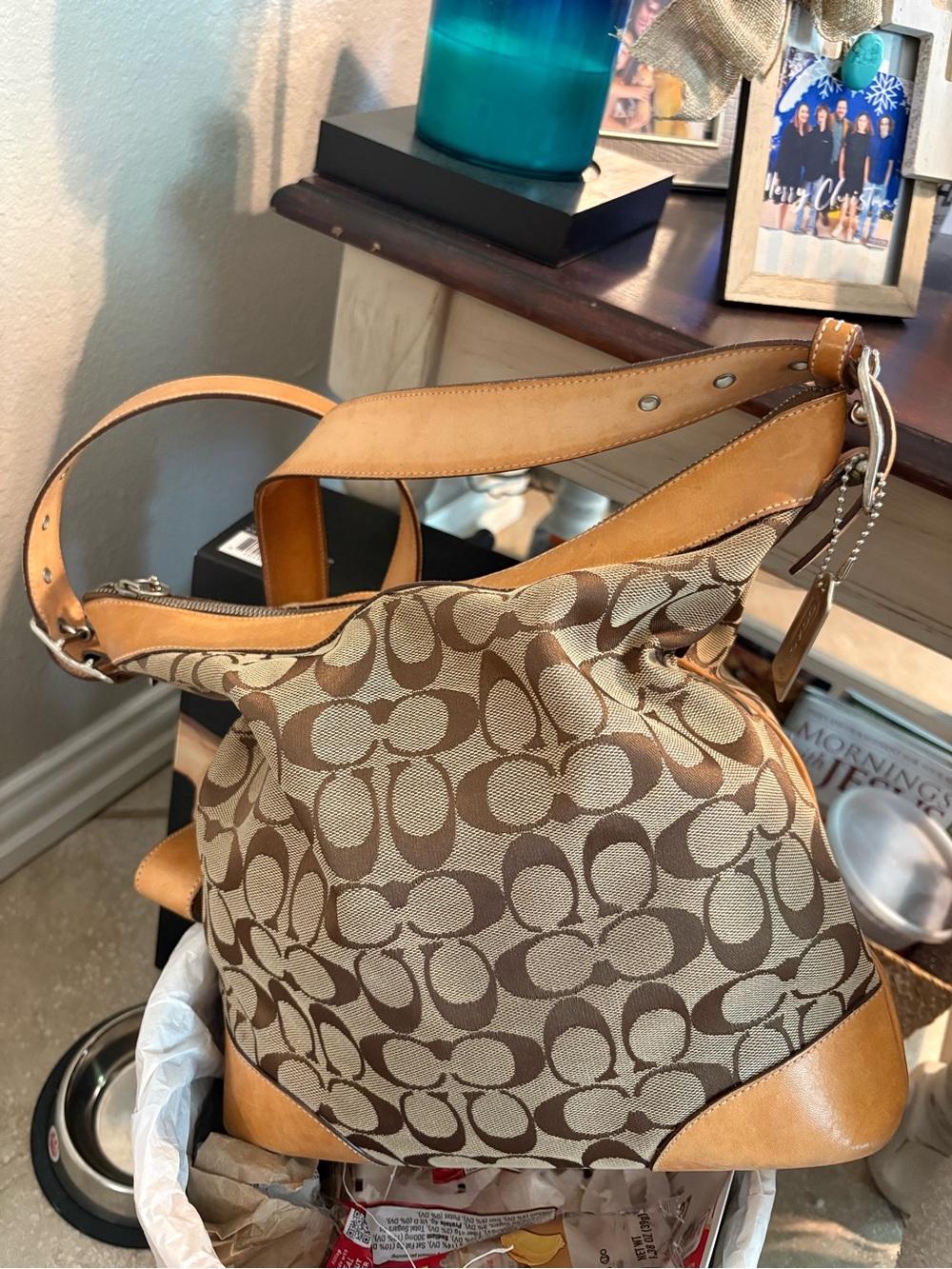Coach Signature Canvas Shoulder Bag/Crossbody Hobo bag in Brown and Tan